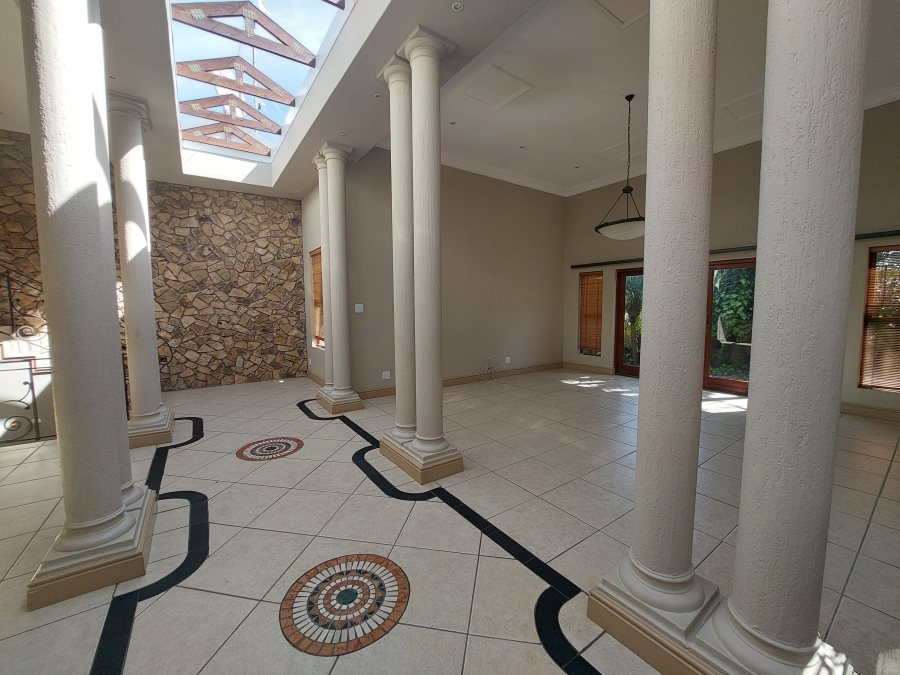 4 Bedroom Property for Sale in Panorama Western Cape
